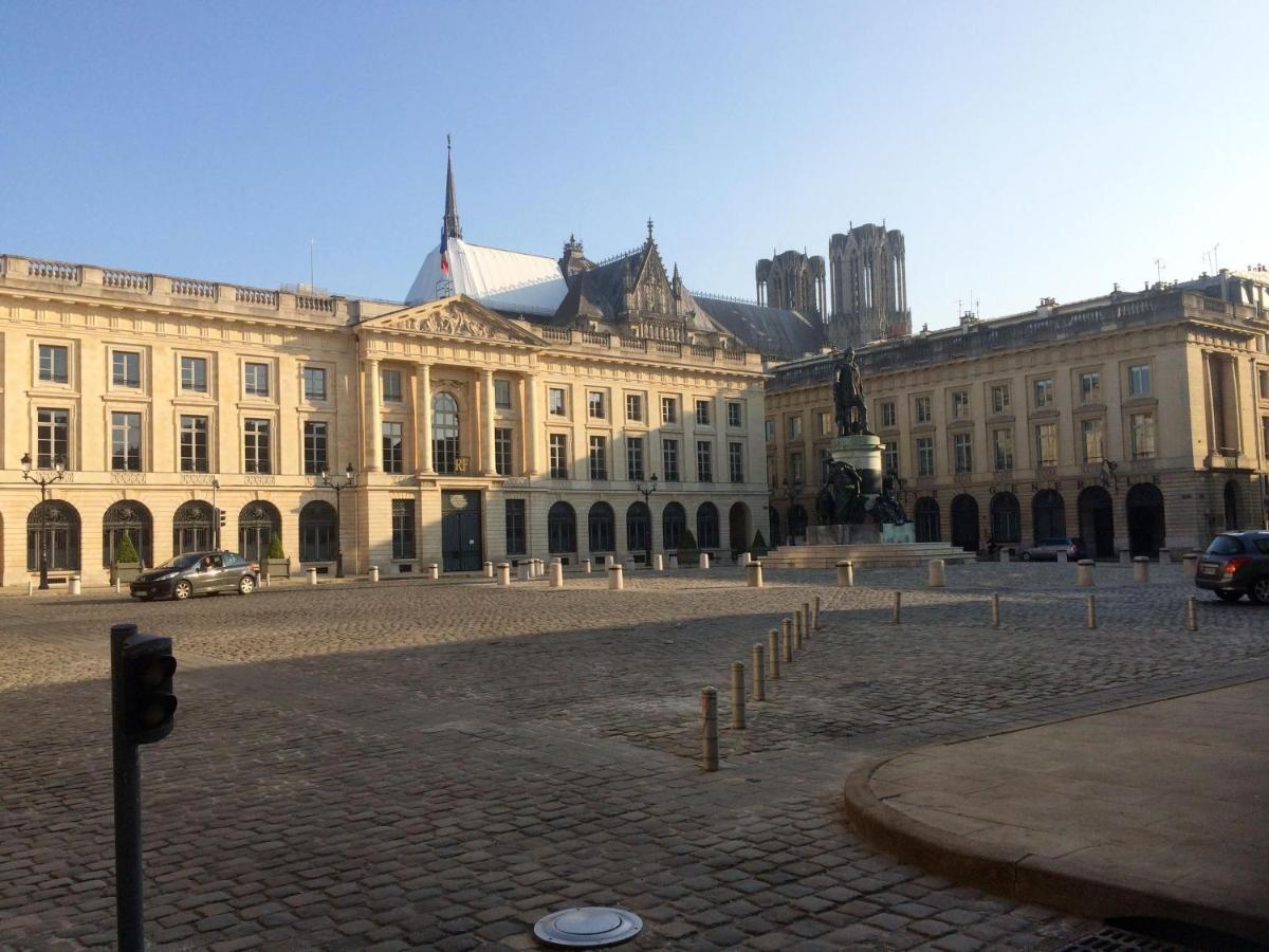 Le Nid Des Rois, à 2 Pas De La Cathédrale Appartement Reims